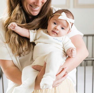 Tips for Choosing Unique Gifts for Expecting Mothers