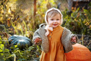 Timeless Elegance: Vintage Baby Girl Clothes for a Classic Fall Look